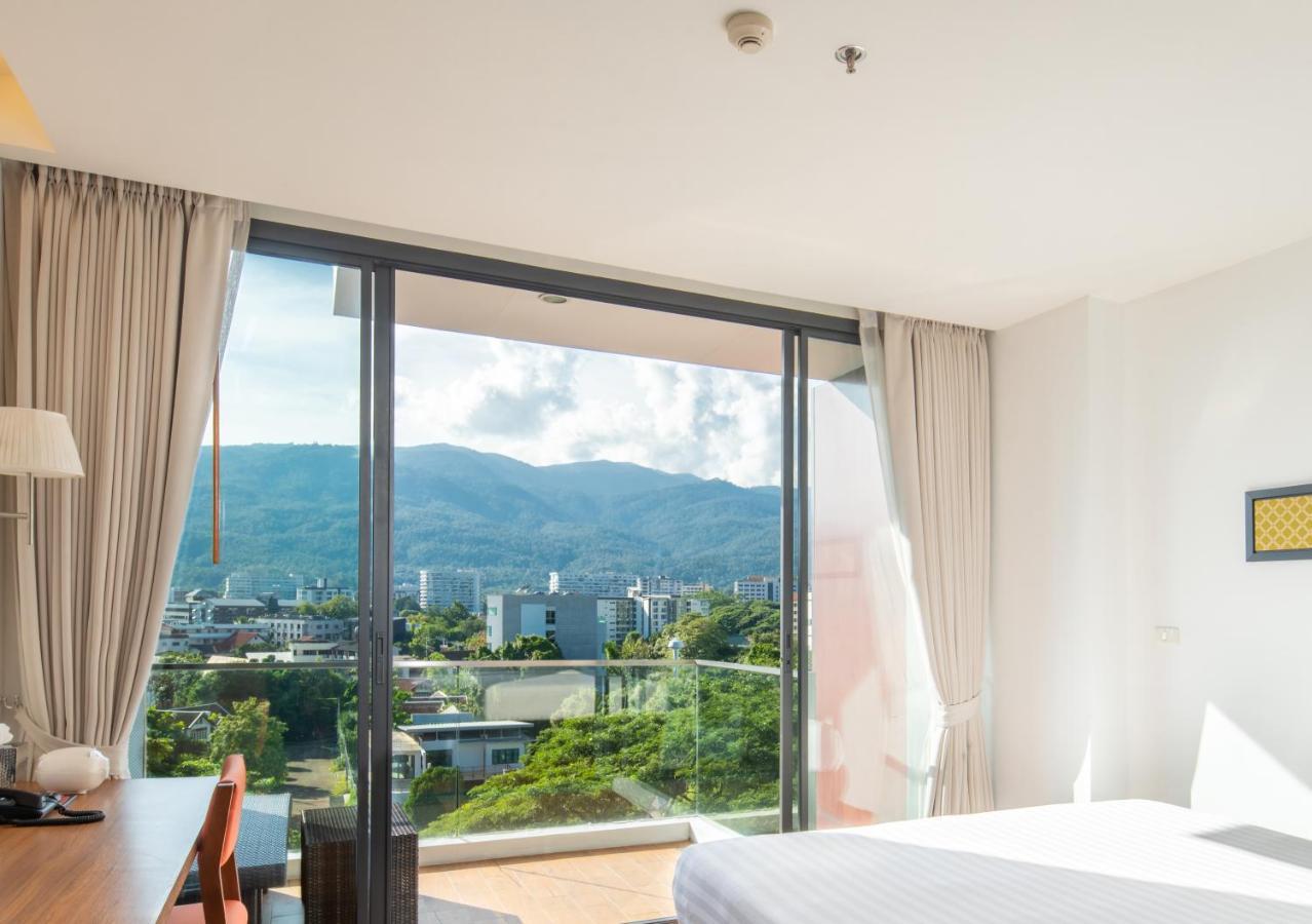Eastin Tan Hotel Chiang Mai Exterior foto
