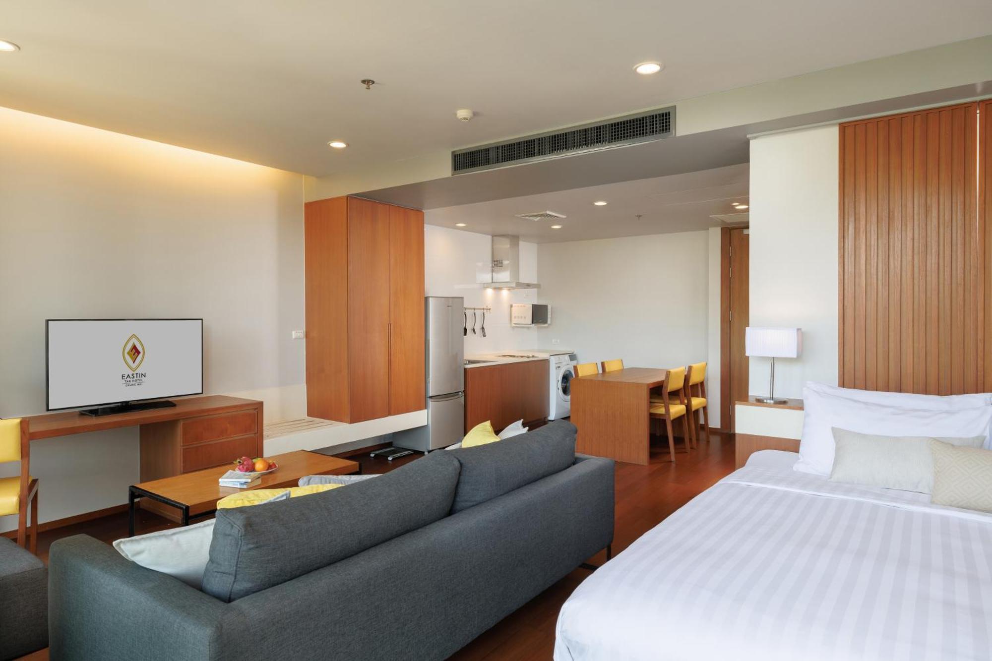 Eastin Tan Hotel Chiang Mai Exterior foto